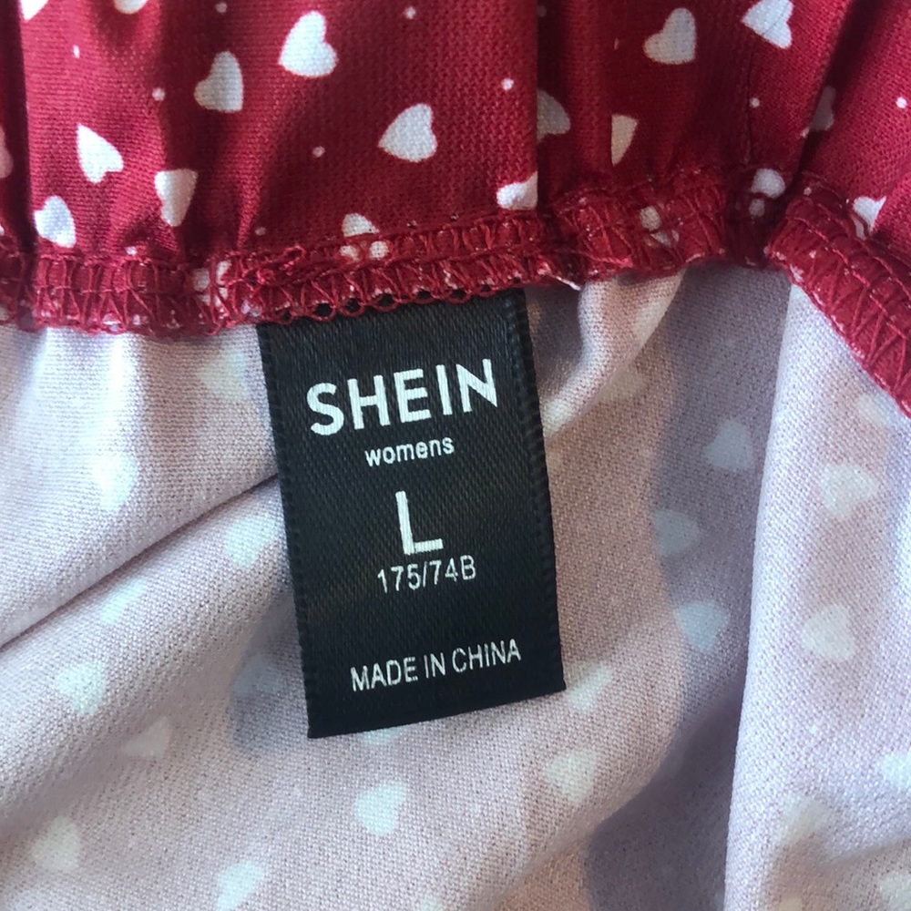 Red Heart Skirt - Picture 3 of 3